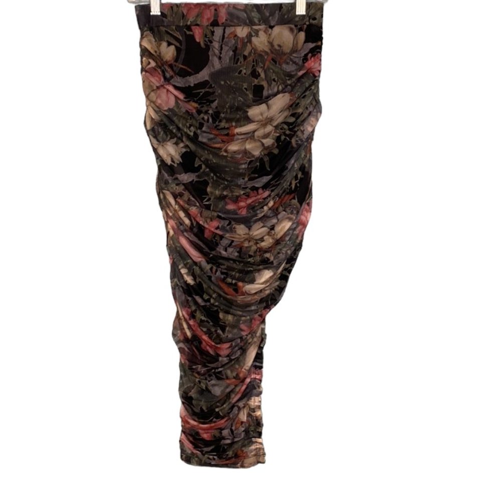 Lulus Always Blooming Black Floral Print Ruched Midi Skirt - Picture 3 of 6